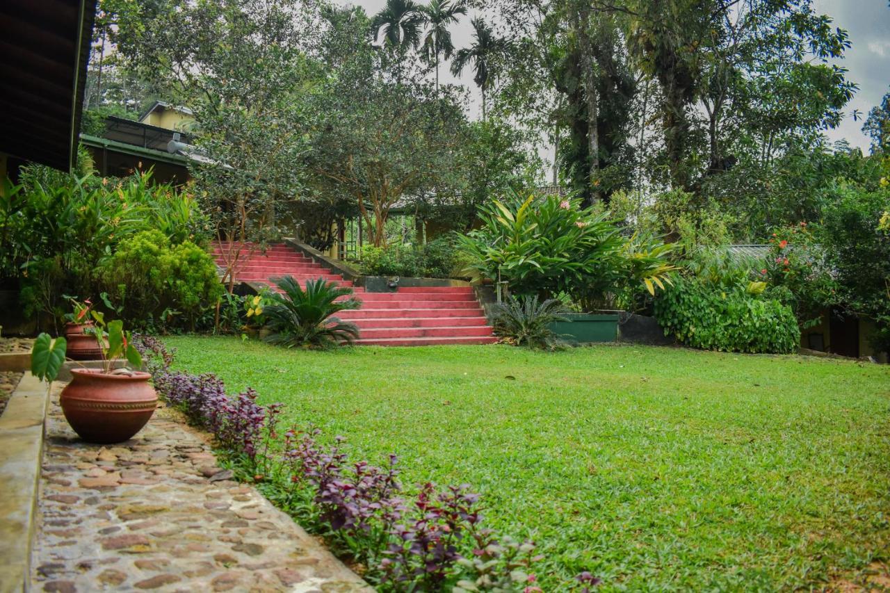 Blue Magpie Lodge Sinharaja Kudawe Екстериор снимка